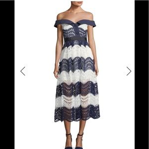 Worn once Off-the-Shoulder Wave Guipure Midi Dress